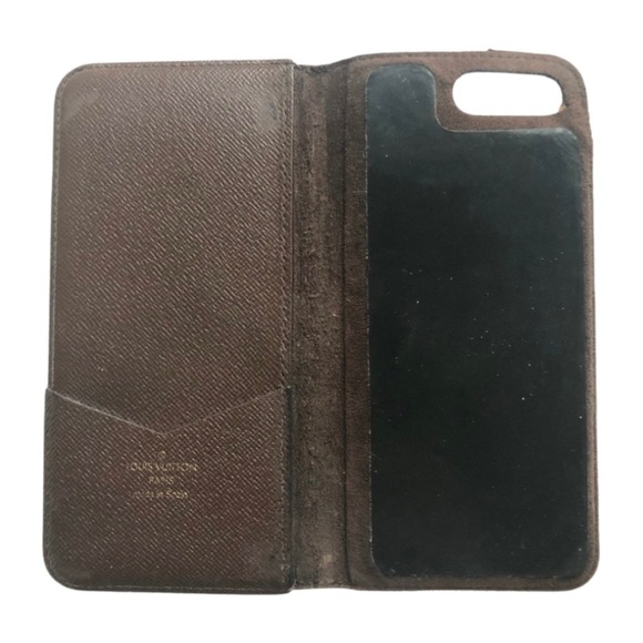 Louis Vuitton iPhone 8 Case with Fold Over Wallet - Picture 2 of 12